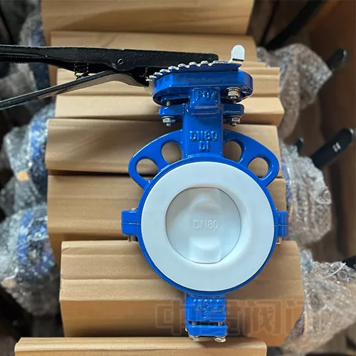 Opdel krop Fuldt PTFE -foret sommerfuglventil